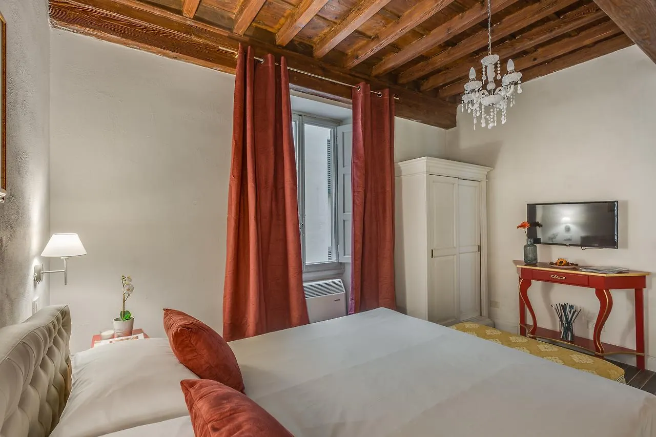 Residenze D'Epoca Collection-Sant'Anna Bed & Breakfast Florence Italy